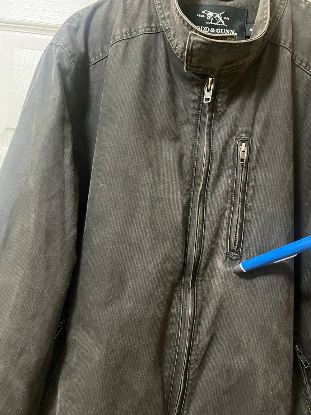 Rodd & Gunn classic zipper